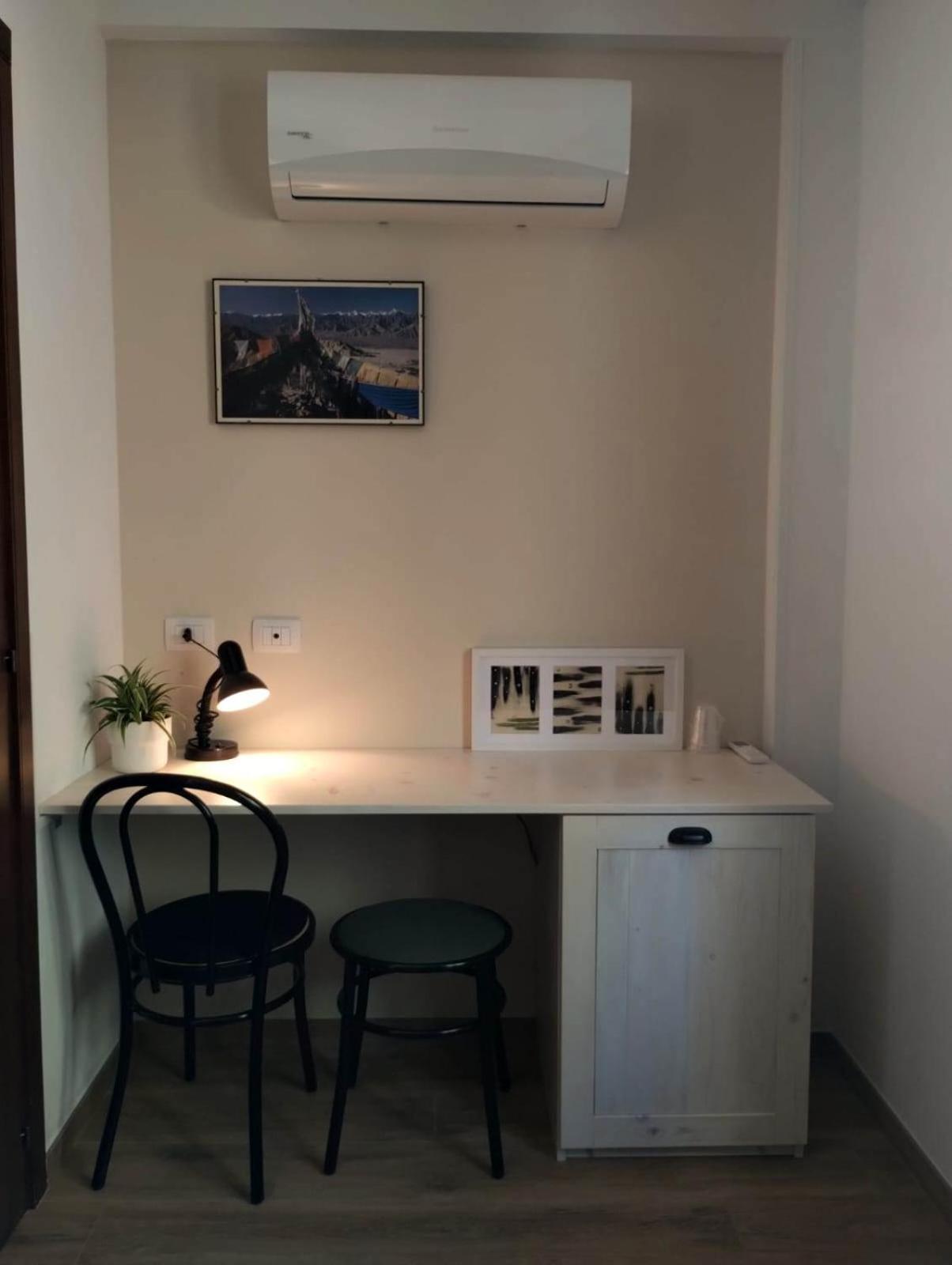 Ronnavona Casa Vacanze B&B เคียรามอนเตกุลฟิ ภายนอก รูปภาพ