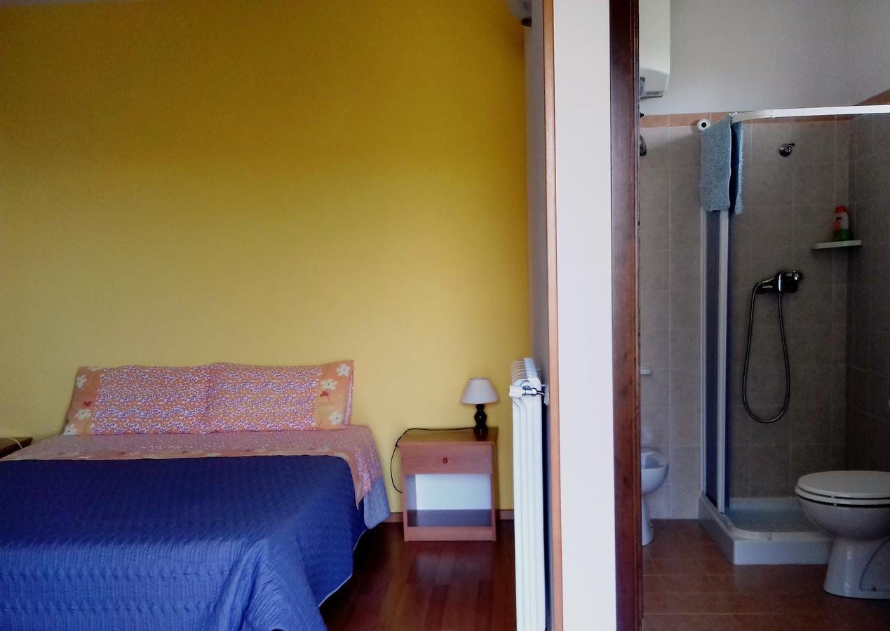 Ronnavona Casa Vacanze B&B เคียรามอนเตกุลฟิ ภายนอก รูปภาพ